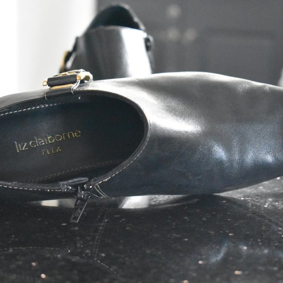 Liz Claiborne Flex Black Heels - Picture 6 of 9